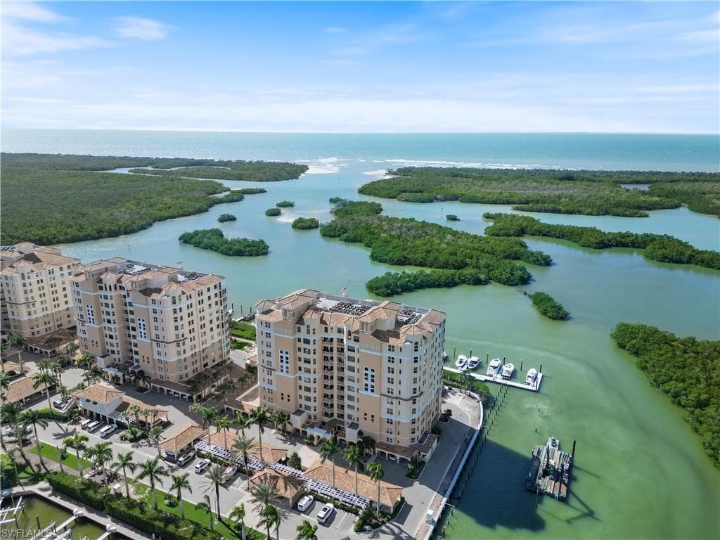445 Dockside DR # B903, NAPLES FL 34110-25