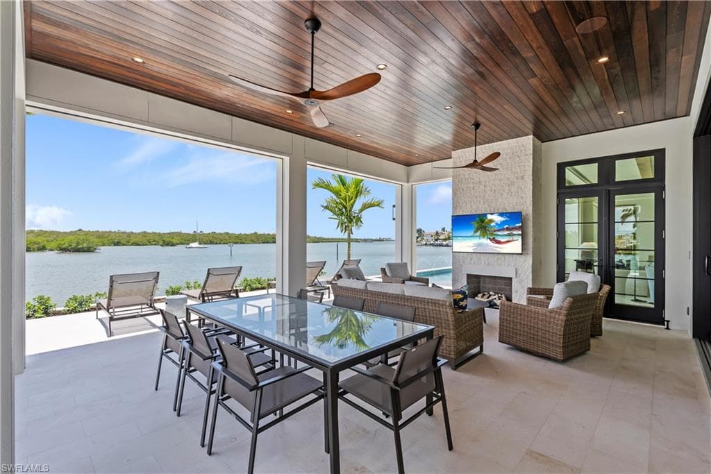 2375 Snook DR-23