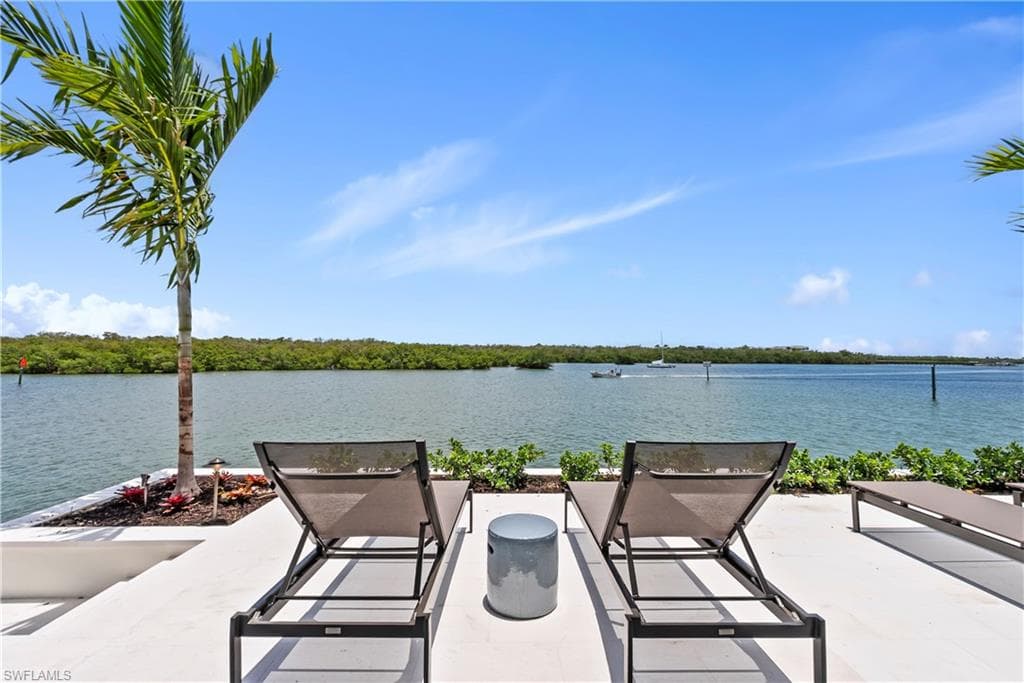 2375 Snook DR-26