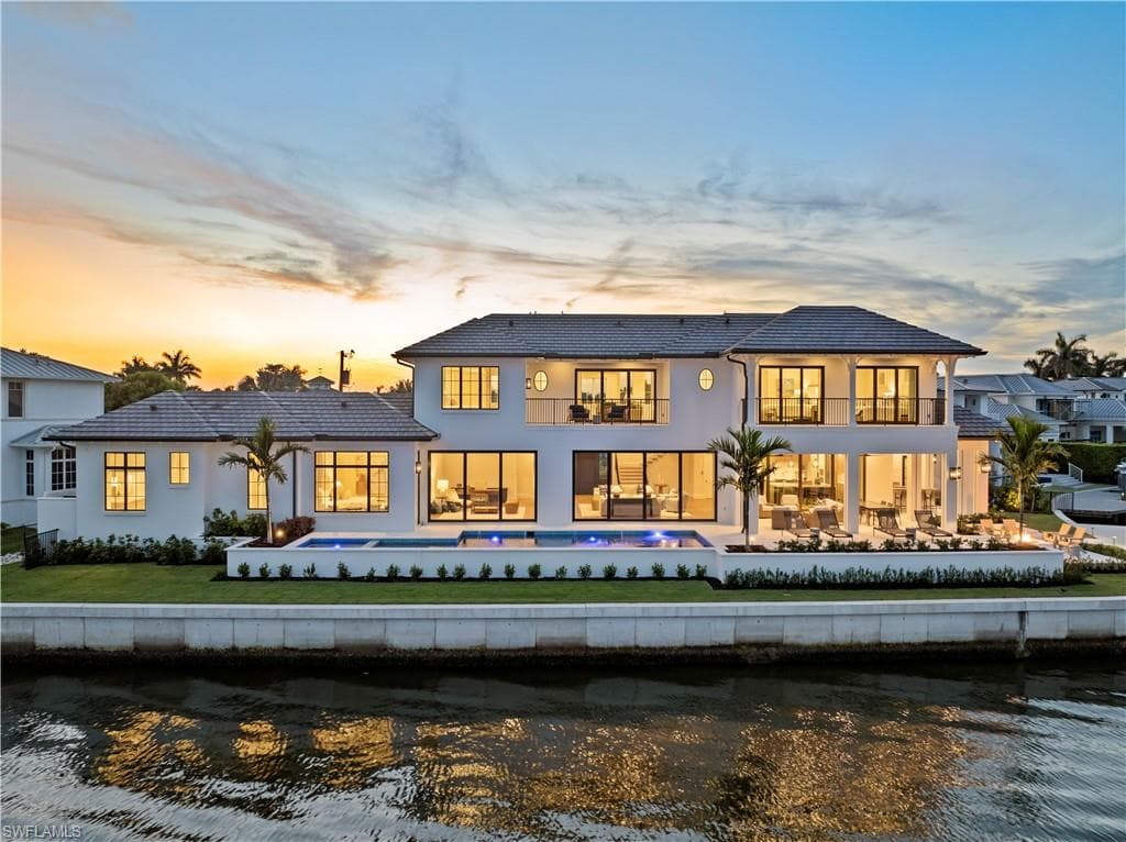 2375 Snook DR-3