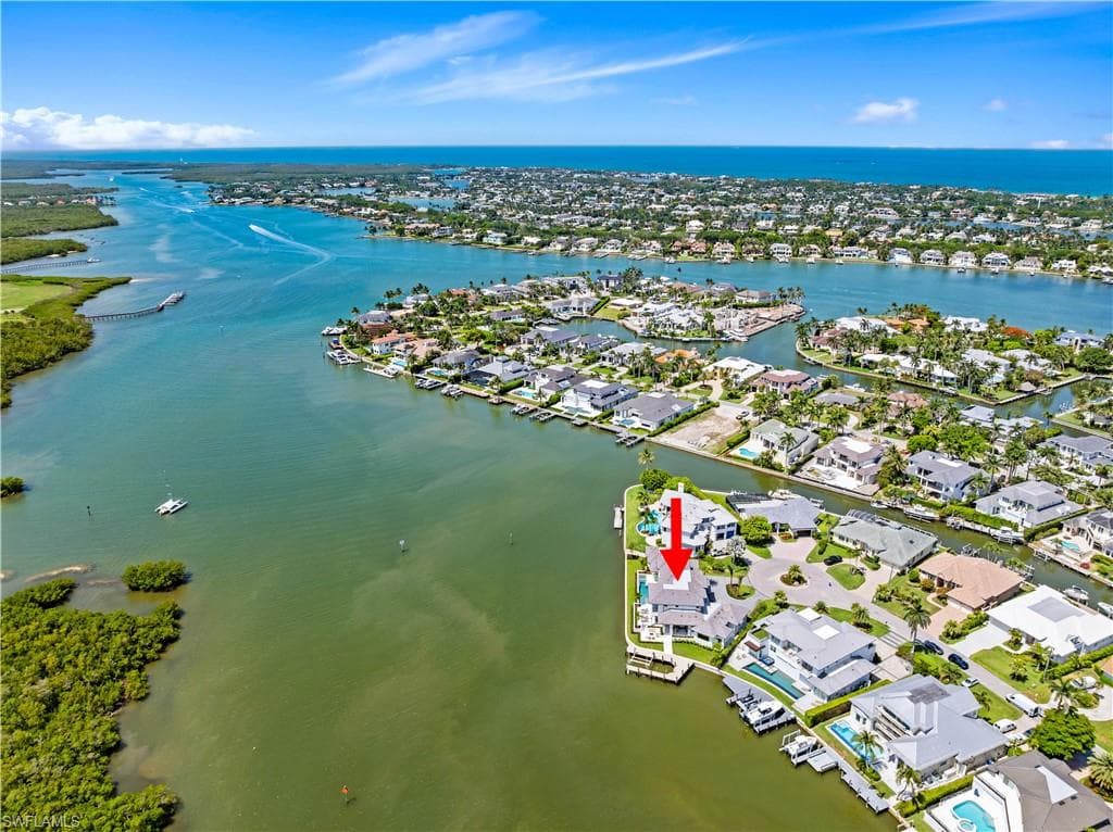 2375 Snook DR-32