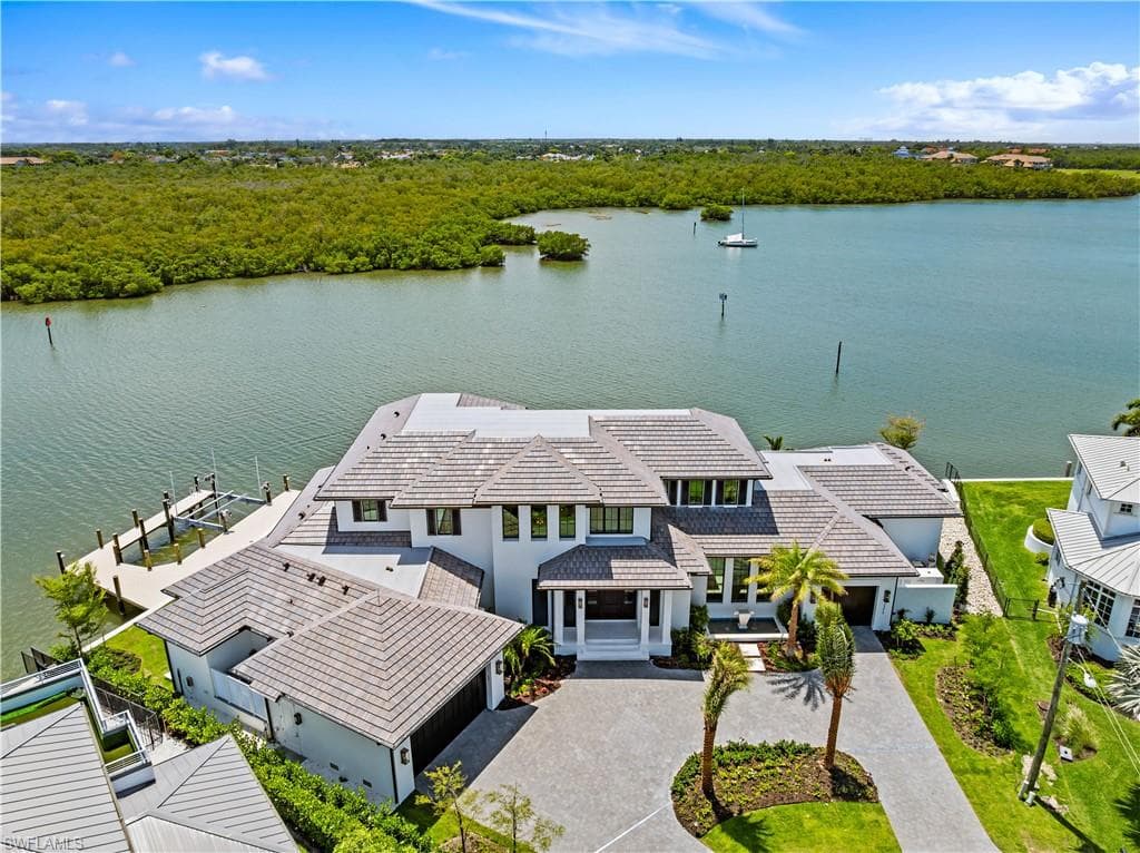 2375 Snook DR-33
