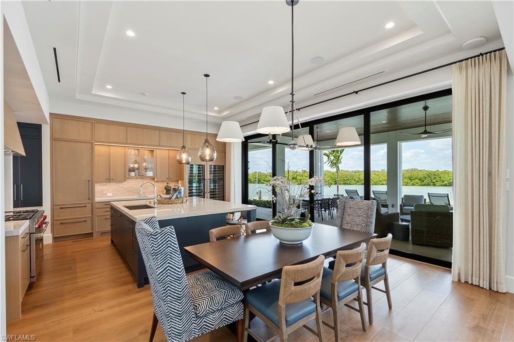 2375 Snook DR-8