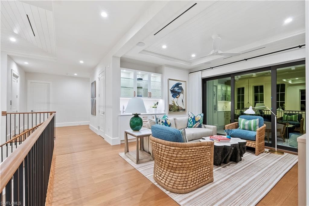 2375 Snook DR-21