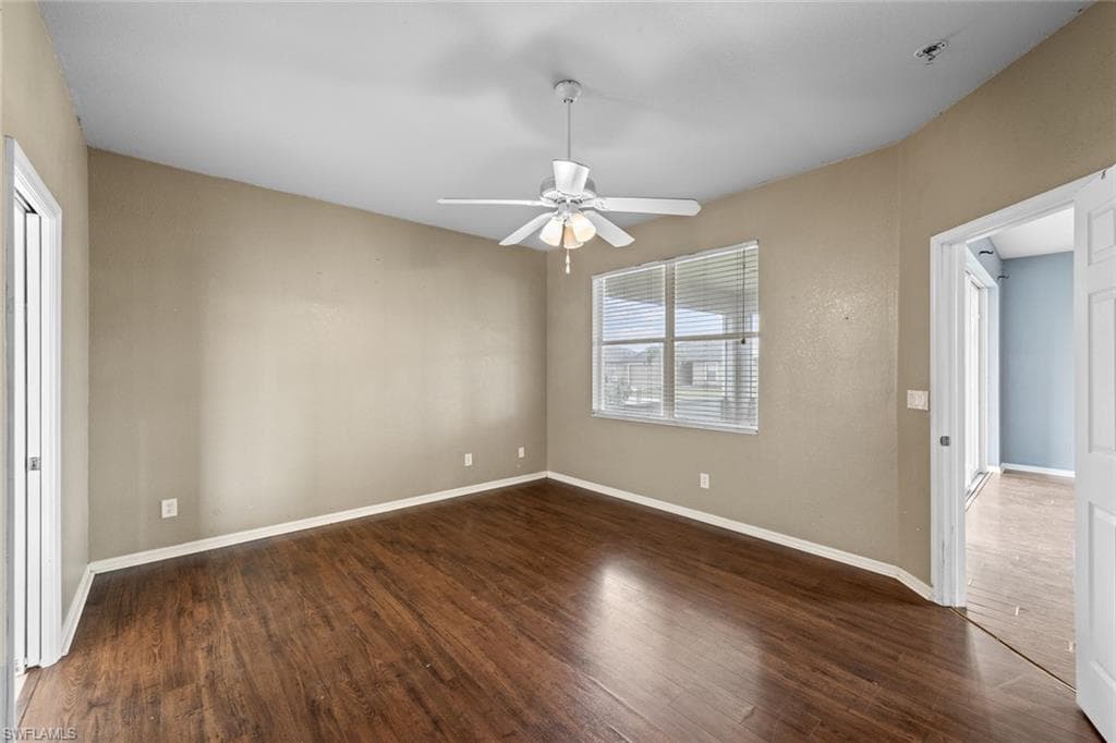 300 Shadow Lakes DR, LEHIGH ACRES FL 33974-25