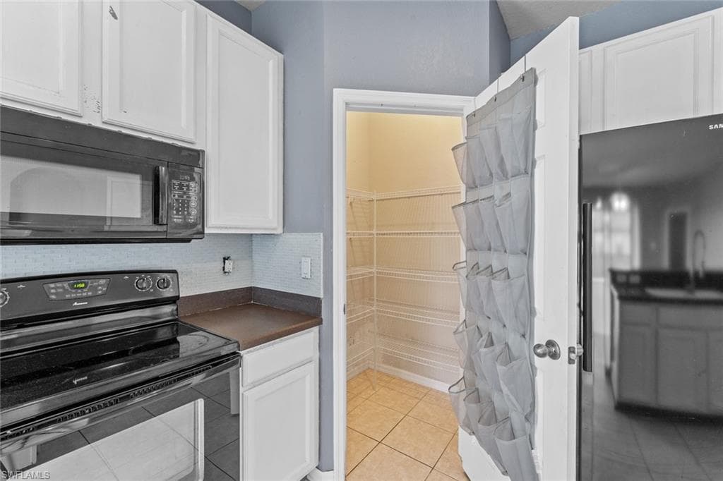 300 Shadow Lakes DR, LEHIGH ACRES FL 33974-17