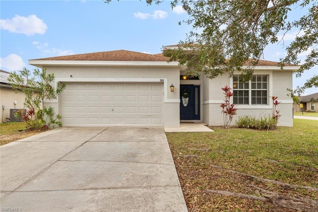300 Shadow Lakes DR, LEHIGH ACRES FL 33974-10