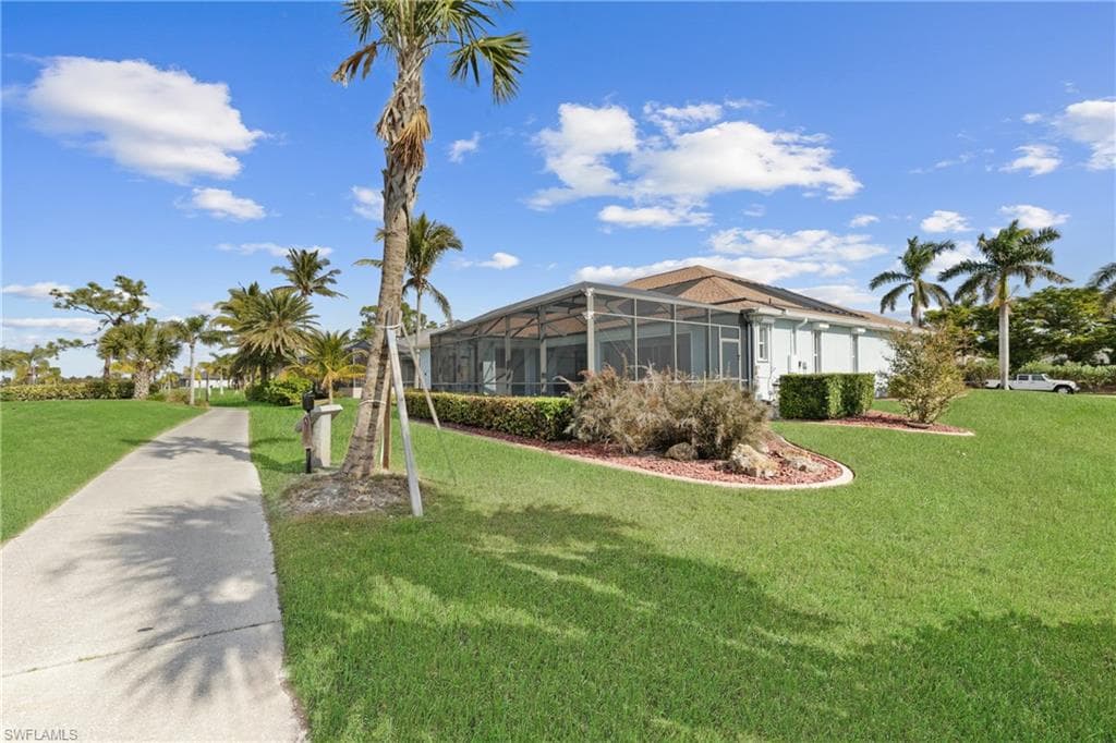 11486 Royal Tee CIR, CAPE CORAL FL 33991-19
