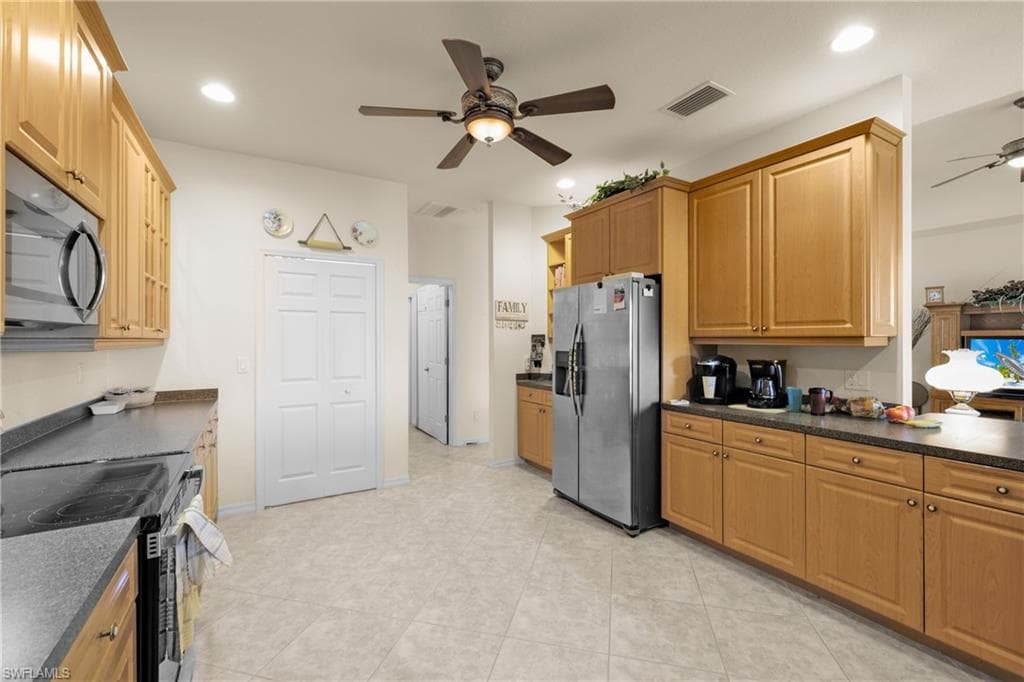 11486 Royal Tee CIR, CAPE CORAL FL 33991-13