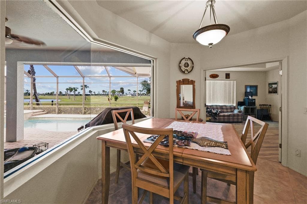 11486 Royal Tee CIR, CAPE CORAL FL 33991-20