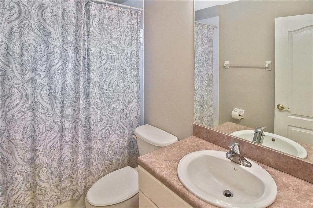 8681 Athena CT, LEHIGH ACRES FL 33971-6