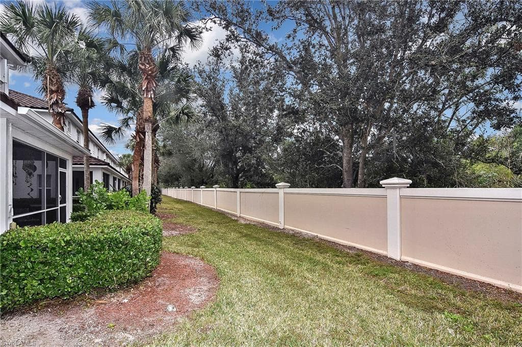 8681 Athena CT, LEHIGH ACRES FL 33971-9