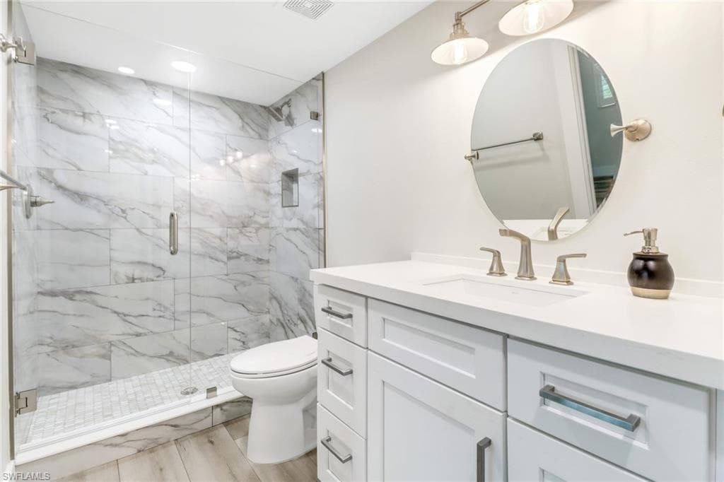 1549 Sandpiper ST # 1, NAPLES FL 34102-8