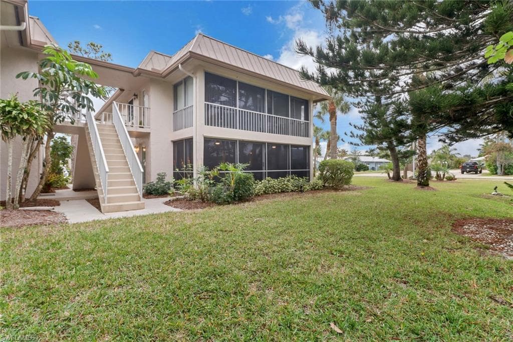 1549 Sandpiper ST # 1, NAPLES FL 34102-9