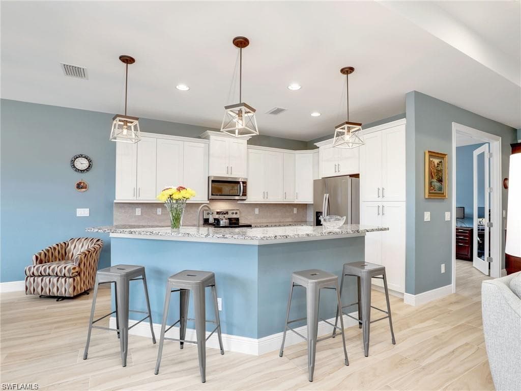 8717 Banyan Bay BLVD, FORT MYERS FL 33908-9