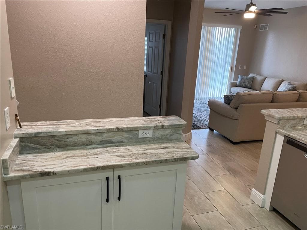 9025 Colby DR # 2113, FORT MYERS FL 33919-16