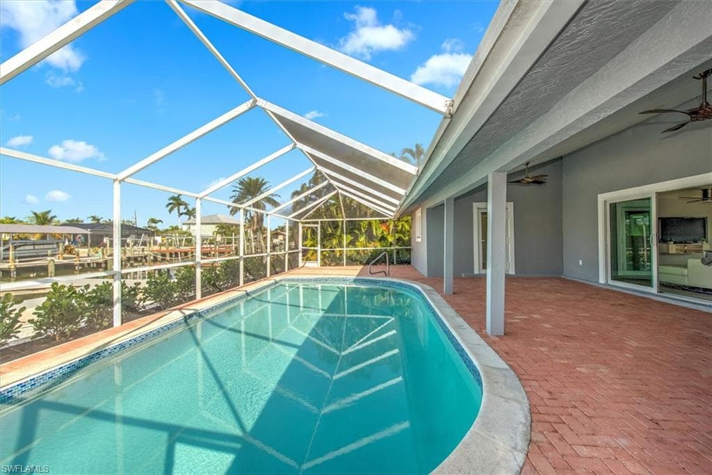 16 Palmview BLVD-22