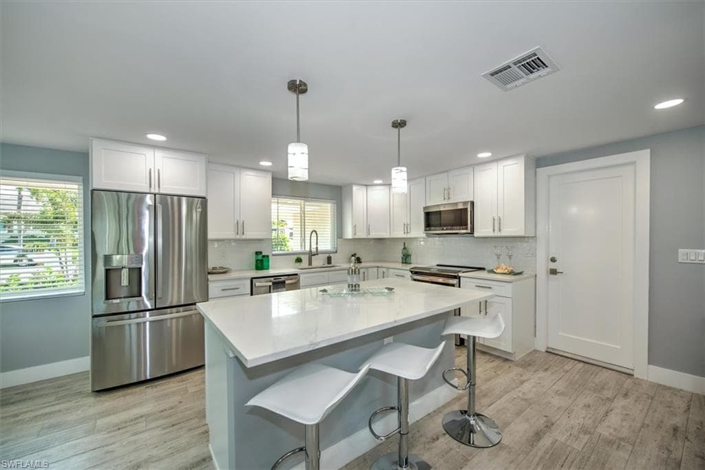 16 Palmview BLVD-5