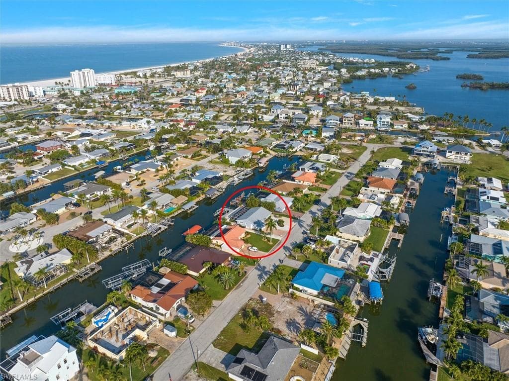 16 Palmview BLVD-33