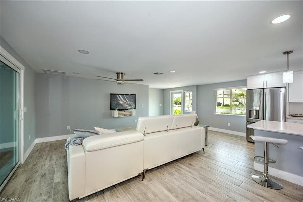 16 Palmview BLVD-9