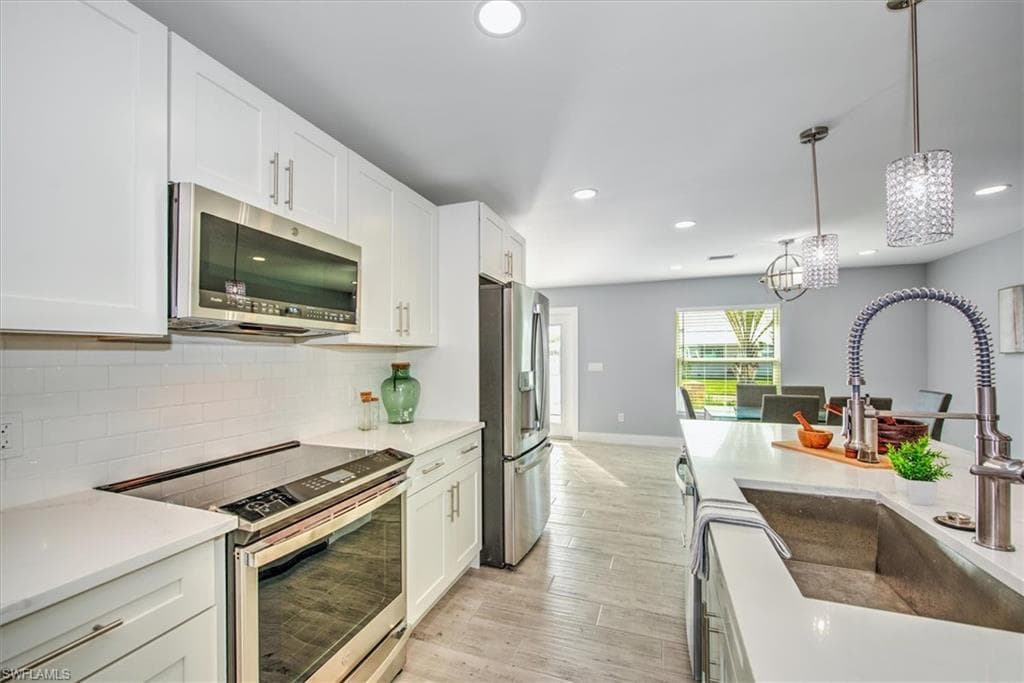 127 Albatross ST-15