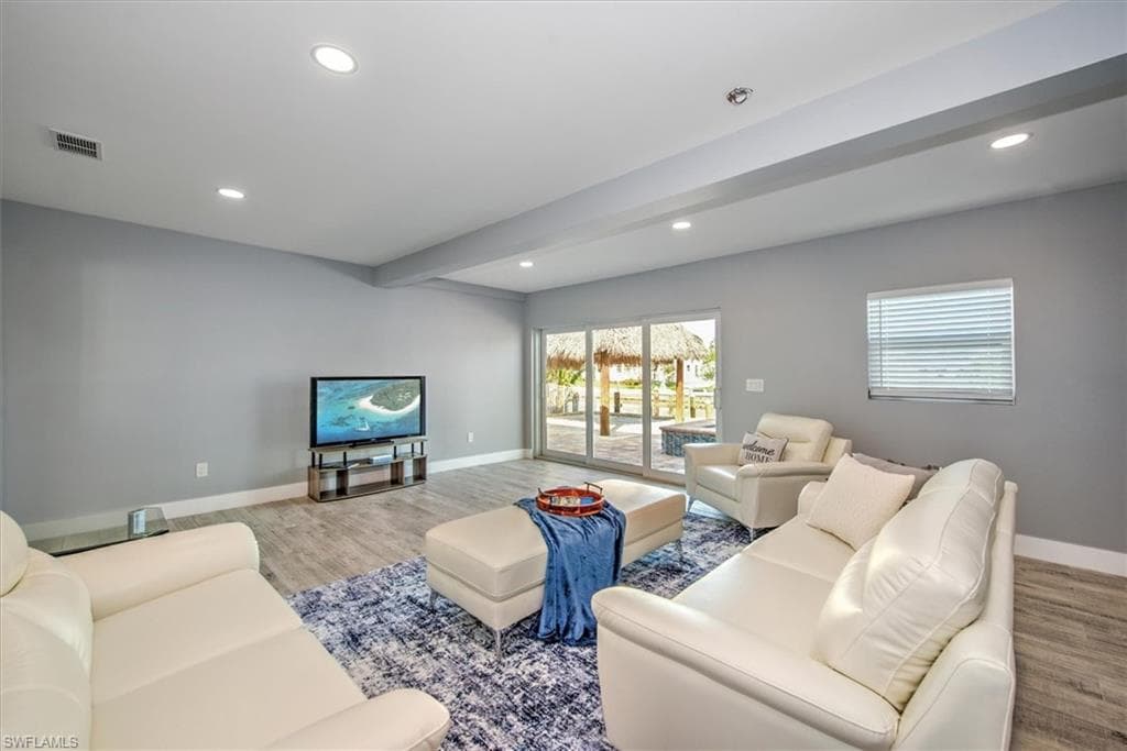 127 Albatross ST-10