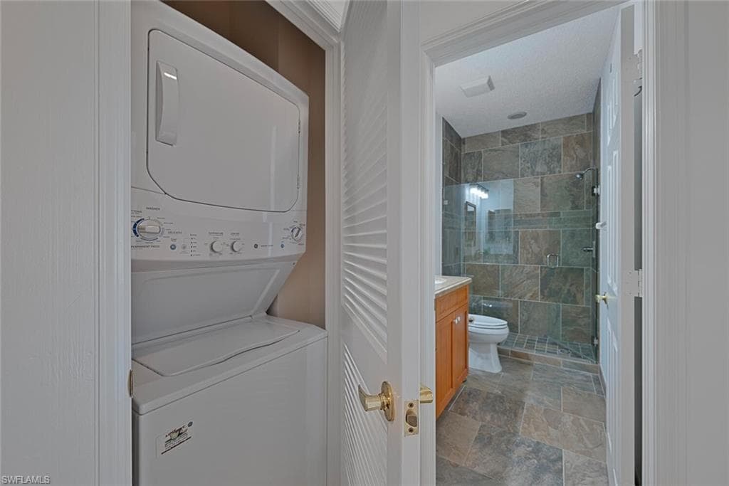 301 Arbor Lake DR # 101, NAPLES FL 34110-15