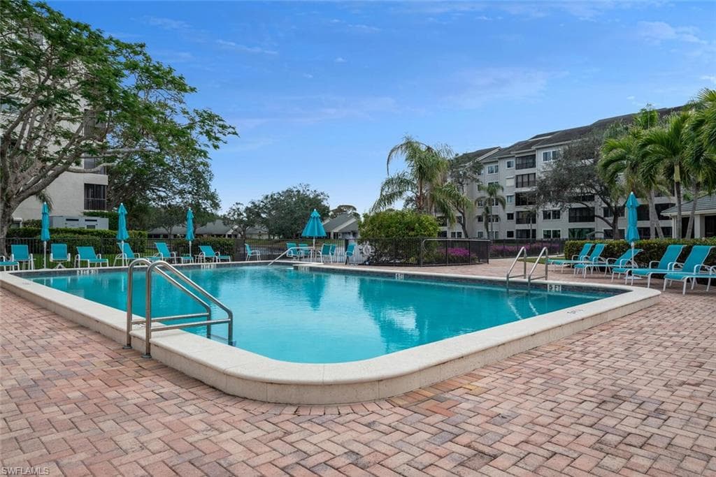 301 Arbor Lake DR # 101, NAPLES FL 34110-24