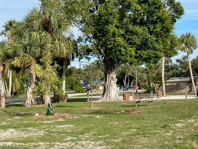 23024 Central AVE, PORT CHARLOTTE FL 33980-21