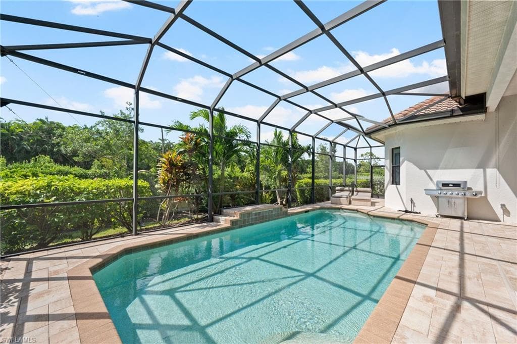 15855 Secoya Reserve CIR, NAPLES FL 34110-19