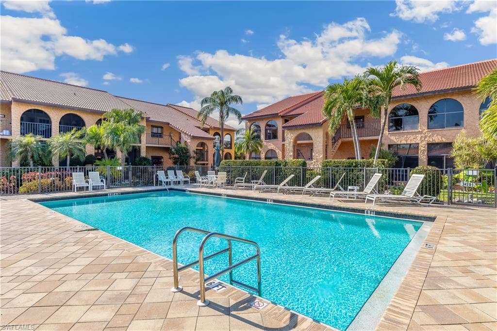 5510 SW 4th PL # 101, CAPE CORAL FL 33914-15