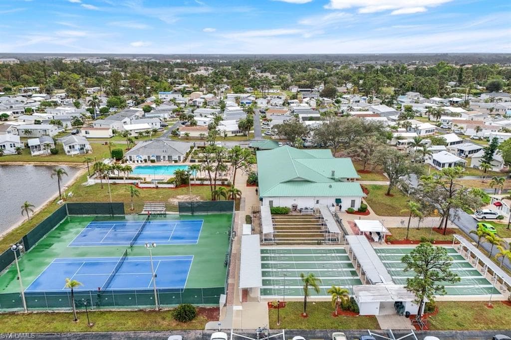 4620 Candlestick CT E, ESTERO FL 33928-22