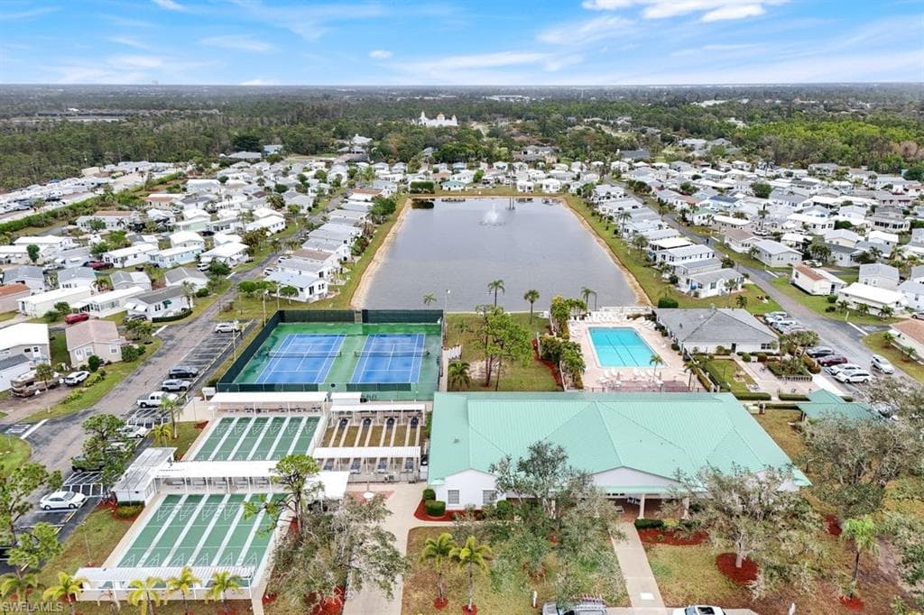 4620 Candlestick CT E, ESTERO FL 33928-25