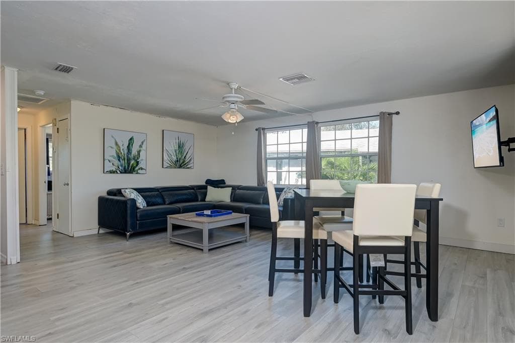 115 Eucalyptus CT, FORT MYERS BEACH FL 33931-18