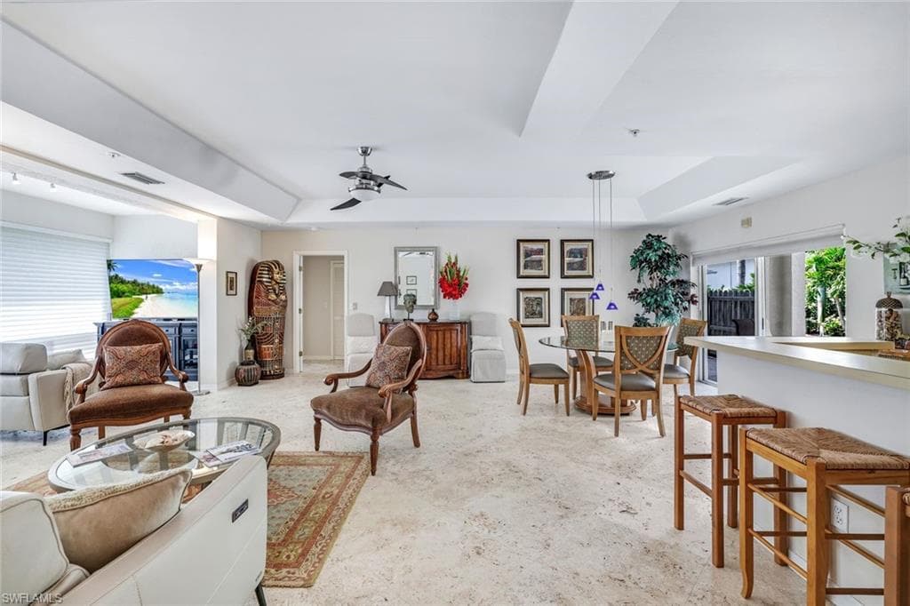 820 3rd ST S, NAPLES FL 34102-1