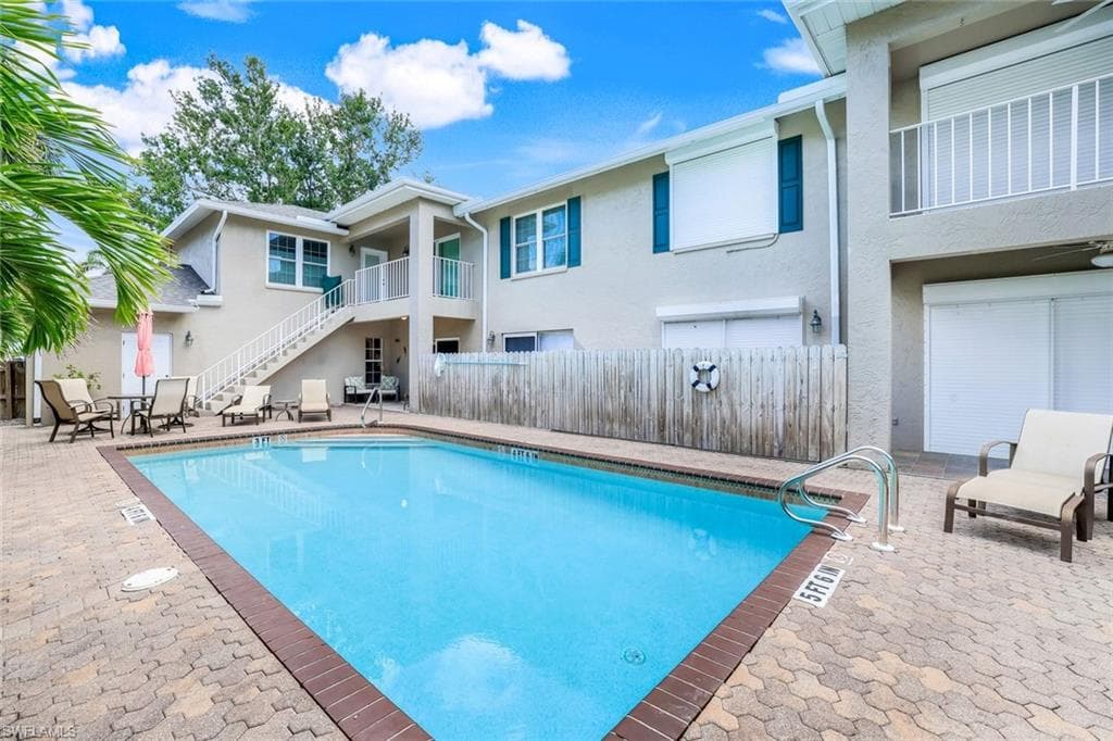 820 3rd ST S, NAPLES FL 34102-14