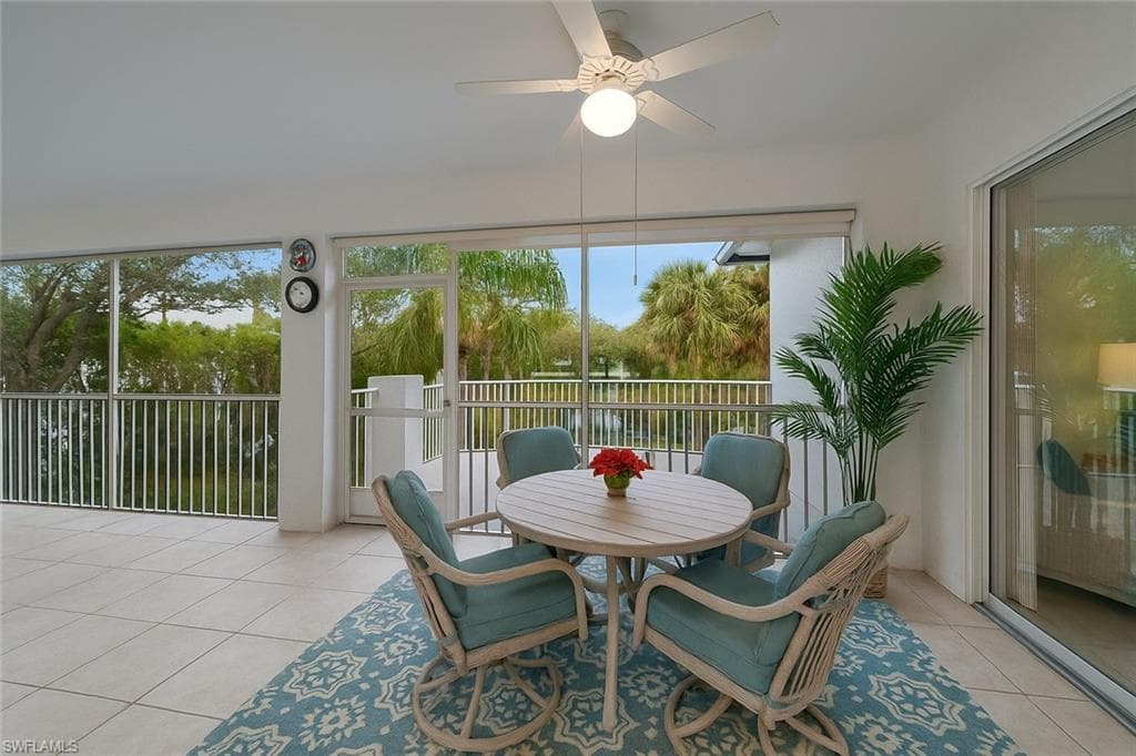 2155 Cay Lagoon DR # 424, NAPLES FL 34109-11