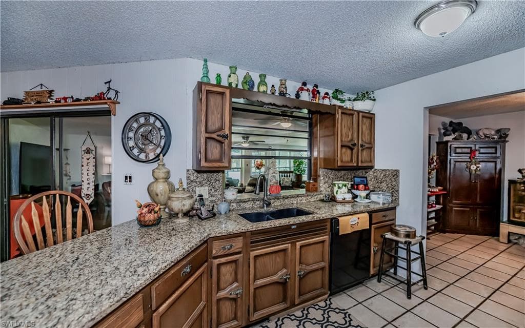1038 Seminole CIR, MOORE HAVEN FL 33471-30