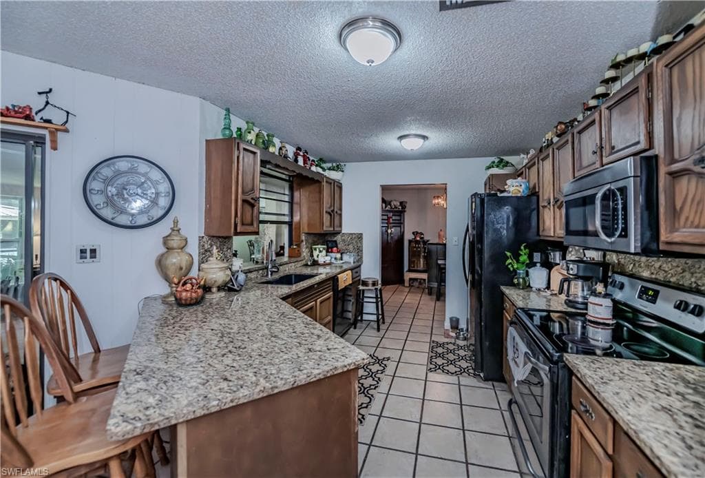 1038 Seminole CIR, MOORE HAVEN FL 33471-28