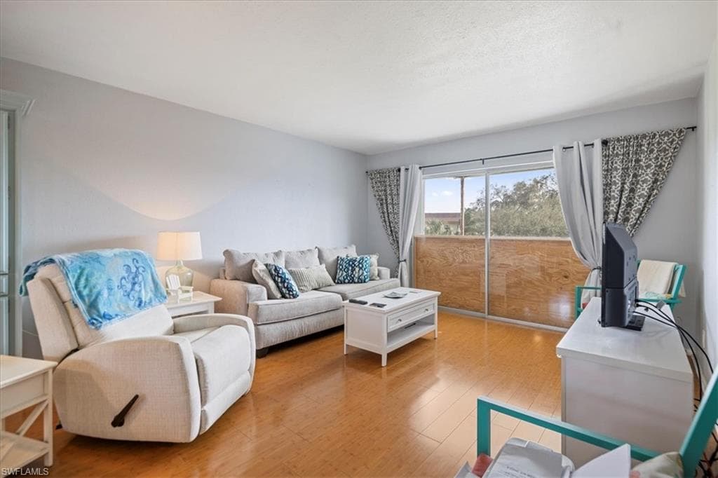 1429 Tropic TER, NORTH FORT MYERS FL 33903-7