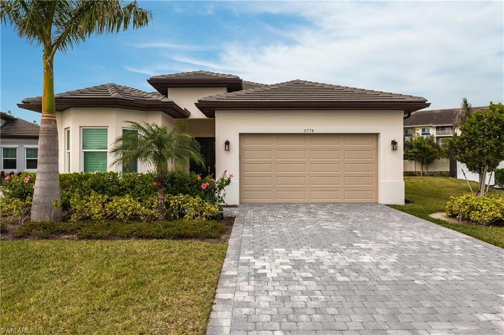 3778 Sapphire Cove CIR, NAPLES FL 34114-2