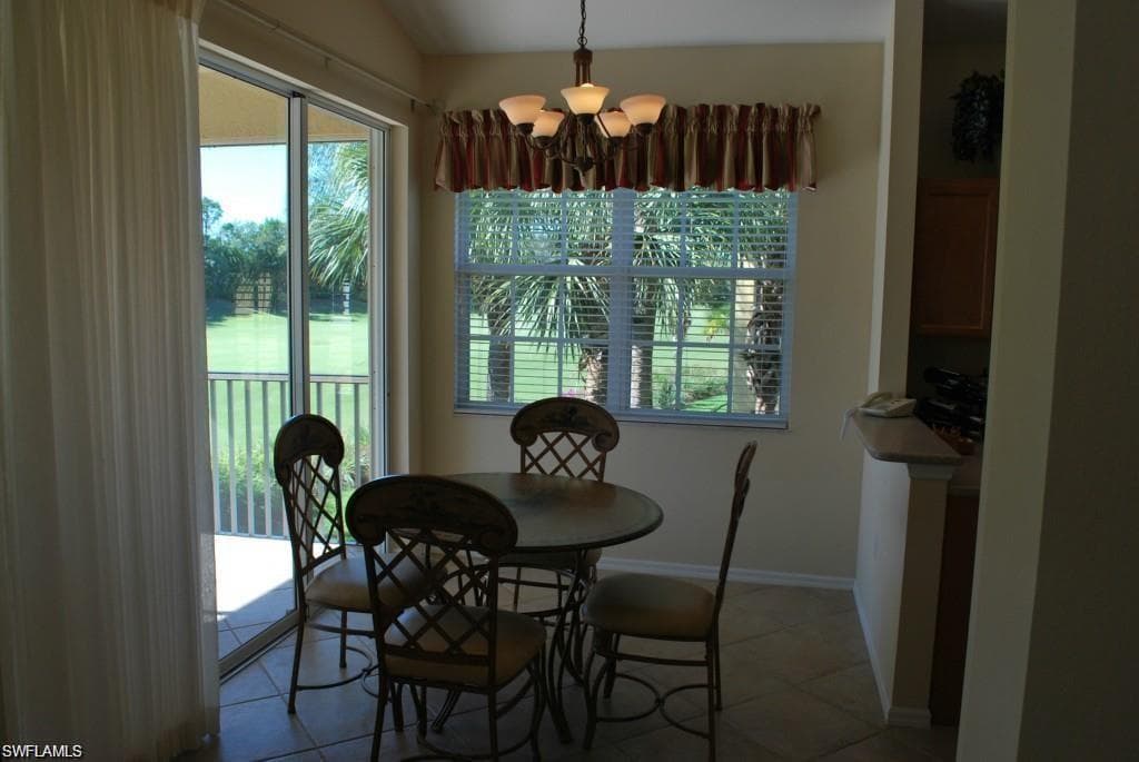 1585 Winding Oaks WAY # 203, NAPLES FL 34109-16