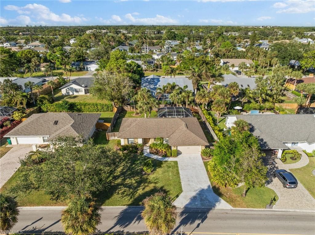 2451 River Reach DR, NAPLES FL 34104-36