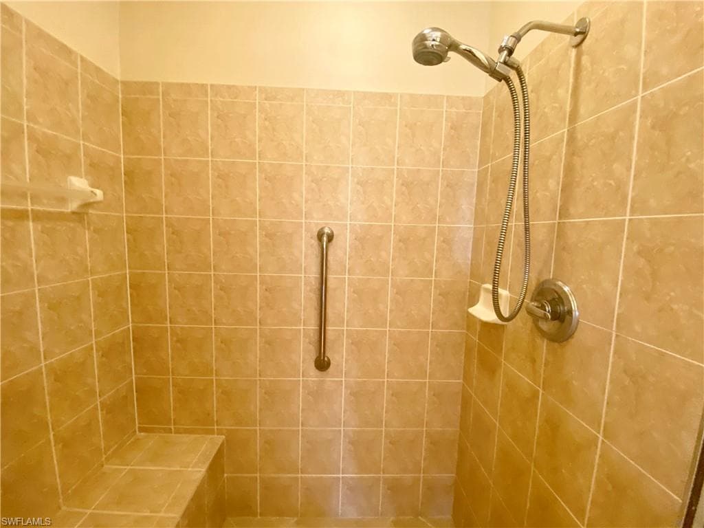 3054 Driftwood WAY # 4508, NAPLES FL 34109-23