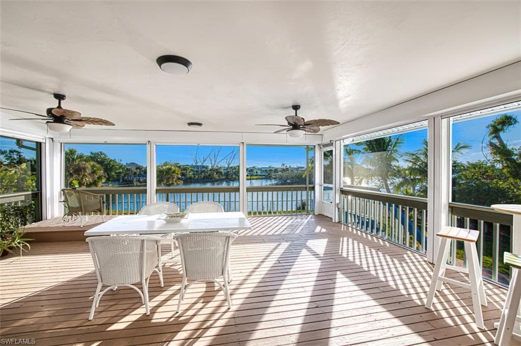 3131 Twin Lakes LN, SANIBEL FL 33957-4