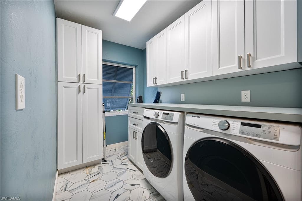 3131 Twin Lakes LN, SANIBEL FL 33957-40