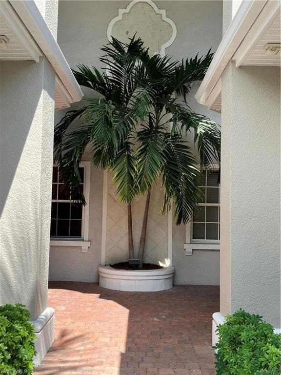 7172 Lemuria CIR # 1802, NAPLES FL 34109-4