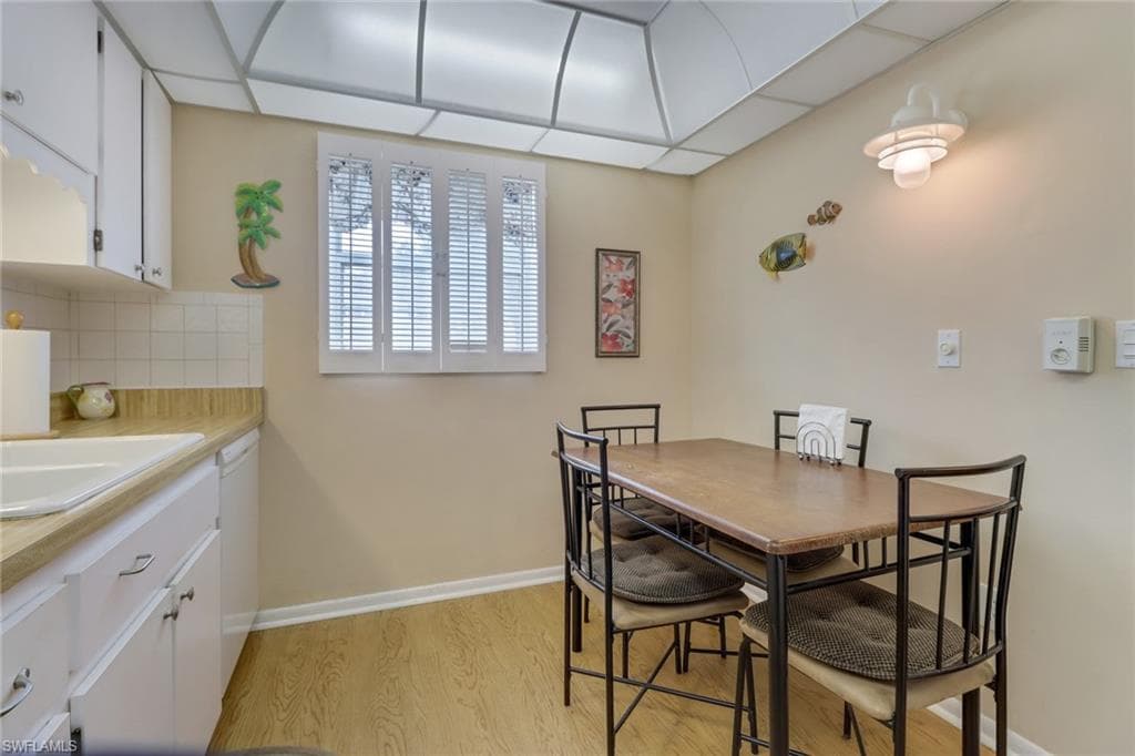 7008 Cedarhurst DR, FORT MYERS FL 33919-6