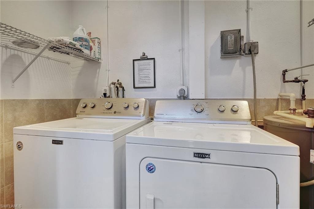 1500 Memoli LN # B5, FORT MYERS FL 33919-26