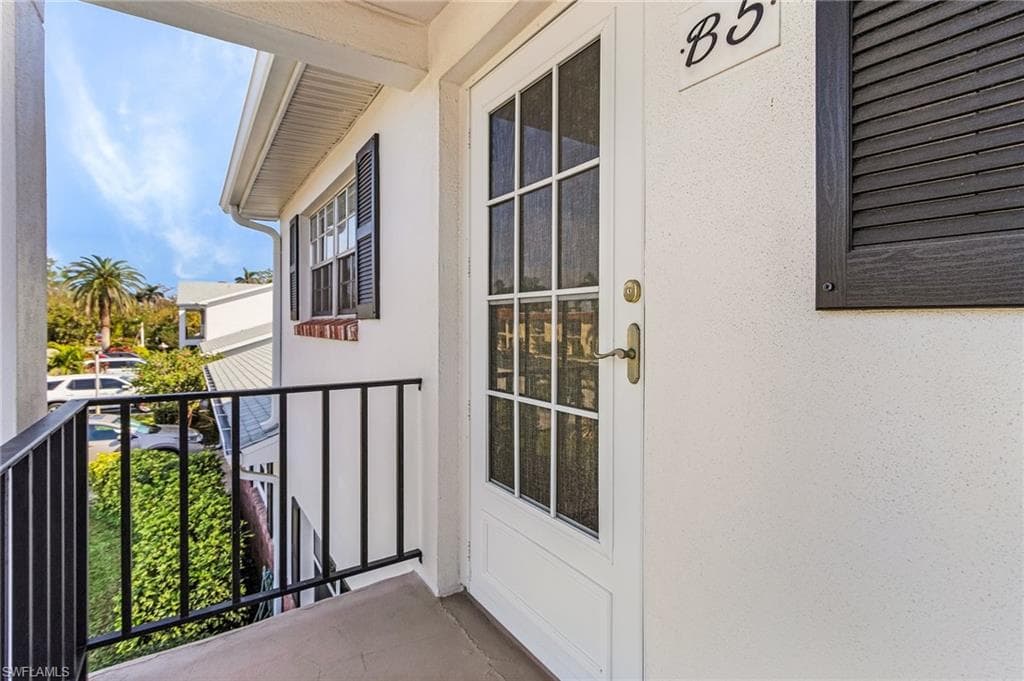 1500 Memoli LN # B5, FORT MYERS FL 33919-19